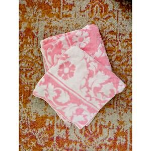 70s Pink Floral Towels Set Sears Bath Towels Pair 45" X 25"
